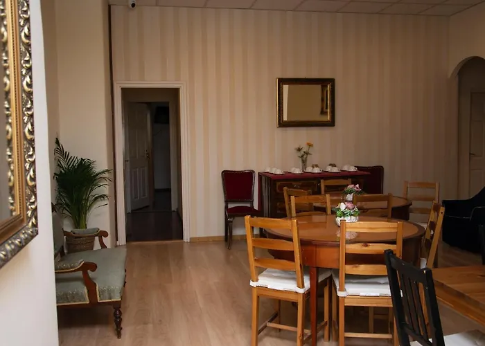 Evergreen Budapest Guest House